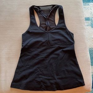 lululemon yoga tank— low support